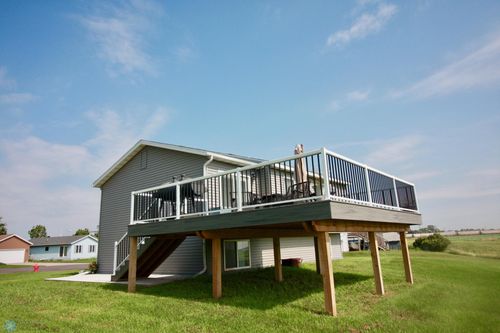 412 Mill Ct, Breckenridge, MN, 56520-2207 | Card Image