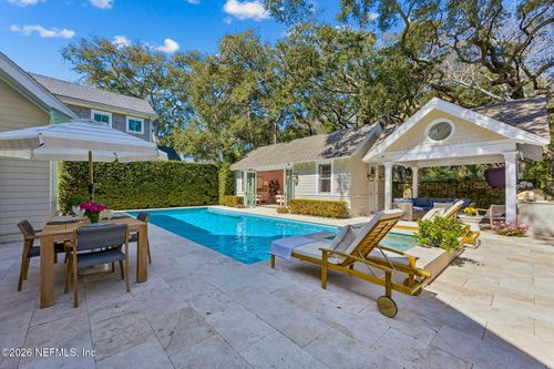 357 12th St, Atlantic Beach, FL, 32233-5537 | Card Image