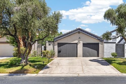 3137 Bel Air Dr, Las Vegas, NV, 89109-1516 | Card Image
