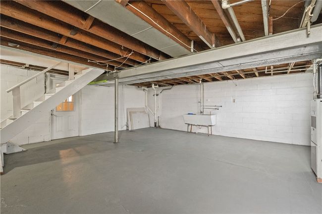 2034 Washington Blvd, House other with 3 bedrooms, 2 bathrooms and 2 parking in Glassport PA | Image 24