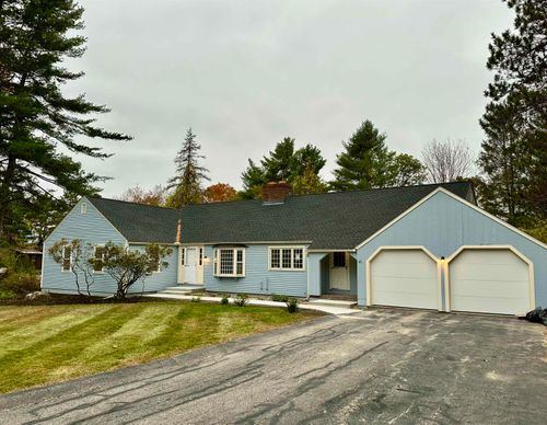 42 Blueberry Ln, Peterborough, NH, 03458-1601 | Card Image