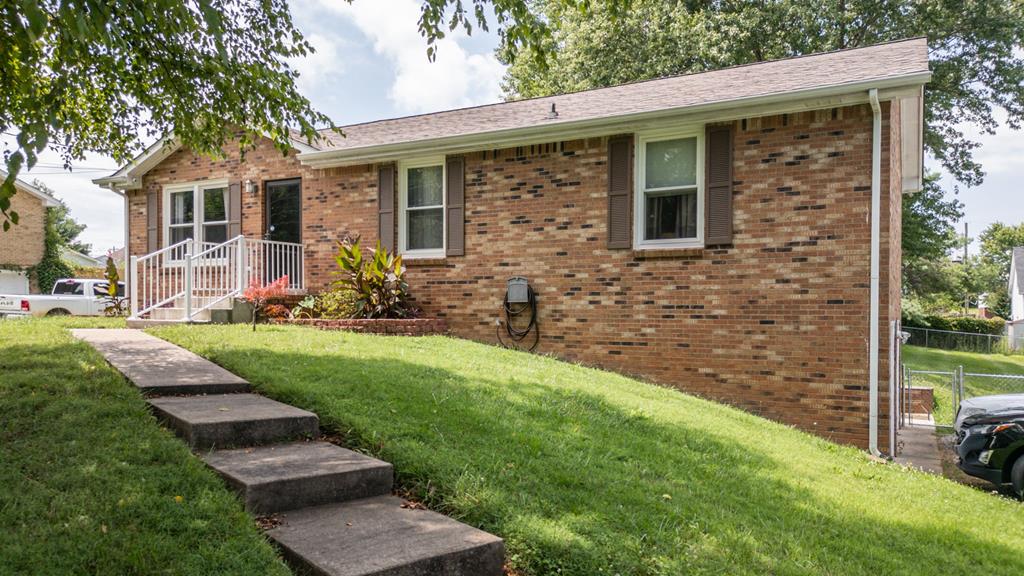 Allen Rd, Clarksville, TN 37042