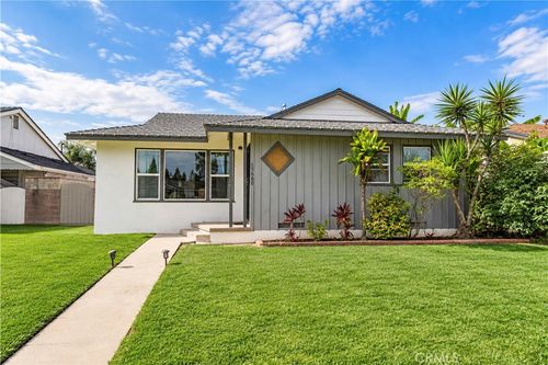 15660 E Lambert Rd, Whittier, CA, 90604 | Card Image