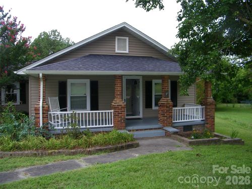 517 Rowan Mills Rd, Salisbury, NC, 28147-8885 | Card Image