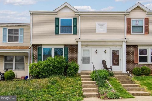 1749 Carriage Way, FREDERICK, MD, 21702-3022 | Card Image