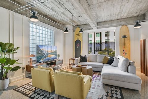 apt-3b-710 Colorado St, Austin, TX, 78701-3023 | Card Image