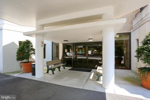 2-815-15107 Interlachen Dr, SILVER SPRING, MD, 20906-5625 | Card Image