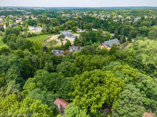 43550 Reservoir St, Plymouth, MI, 48170-4811 | Card Image