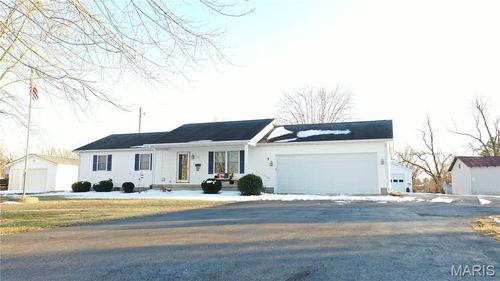 701 E Dent St, Salem, MO, 65560-1743 | Card Image