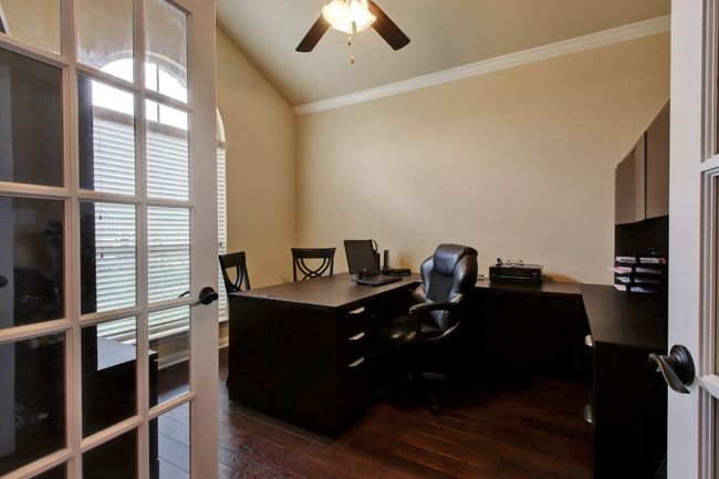 323 Chisholm Trl, House other with 4 bedrooms, 3 bathrooms and null parking in Bastrop TX | Image 16