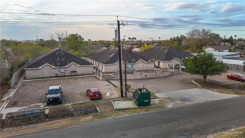 705 S 11th St, Donna, TX, 78537-3281 | Card Image