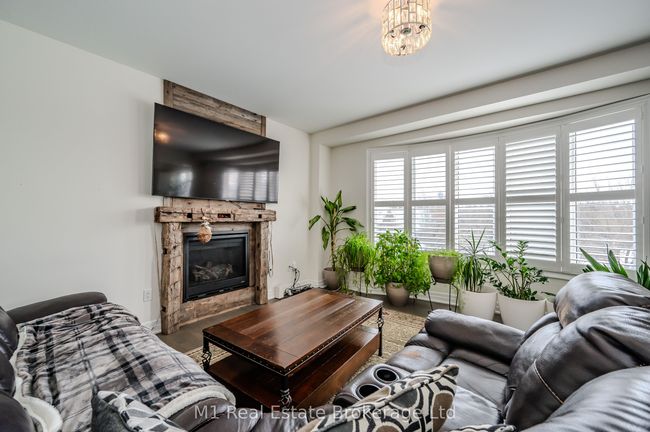 219 Ridge Rd, House other with 4 bedrooms, 3 bathrooms and 2 parking in Cambridge ON | Image 12