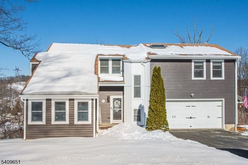 15 Sachem Rd, Lake Hopatcong, NJ, 07849-1007 | Card Image