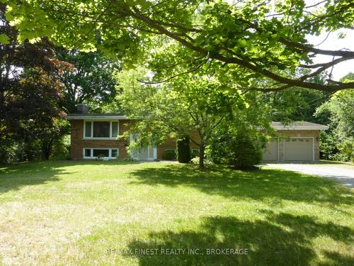 2887 Perth Rd, Glenburnie, ON, K0H1S0 | Card Image