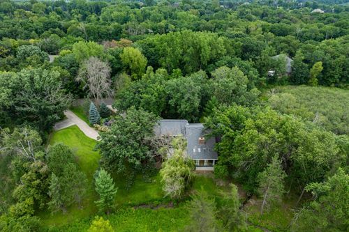 42 Eldorado Cir, Dellwood, MN, 55110-1262 | Card Image