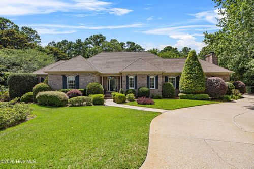 2000 Marsh Harbor Pl, Wilmington, NC, 28405-4258 | Card Image