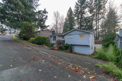 7293 Blake Dr, House other with 6 bedrooms, 2 bathrooms and 4 parking in Delta BC | Image 2