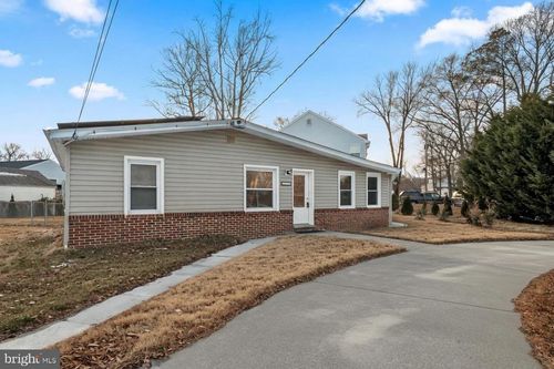 1199 Oak Ave, SHADY SIDE, MD, 20764-9527 | Card Image