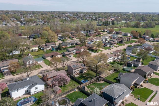 2149 W 30 Th St, House other with 3 bedrooms, 3 bathrooms and null parking in Davenport IA | Image 36