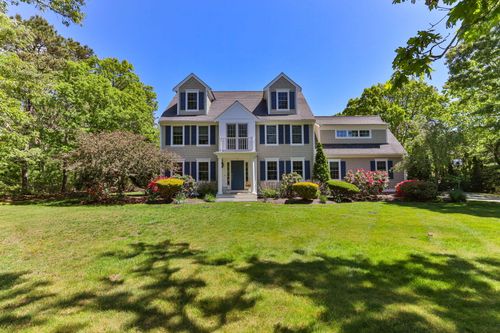 1 Anthonys Way, Mashpee, MA, 02649-6307 | Card Image