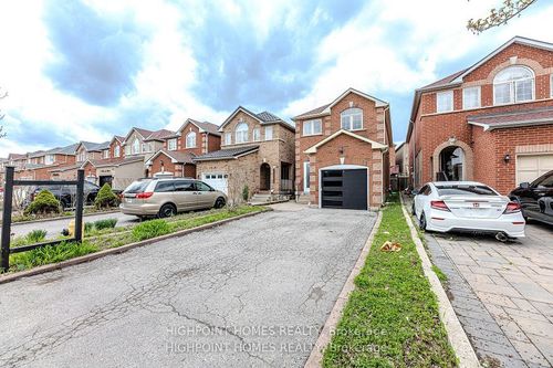 44 Brando Ave, Markham, ON, L3S4K9 | Card Image