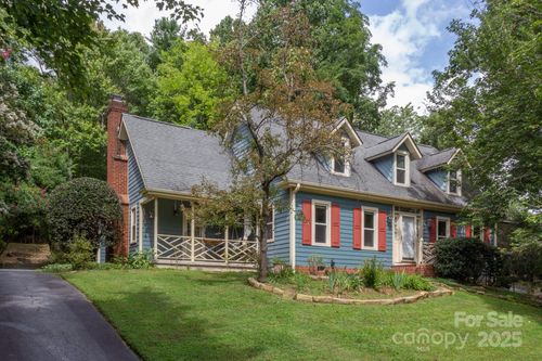 165 Indian Woods Trl, Hendersonville, NC, 28739-9408 | Card Image