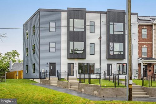 4904 D St Se, WASHINGTON, DC, 20019-6132 | Card Image
