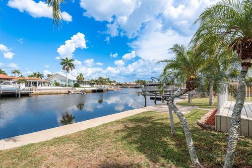5008 Glenn Dr, New Port Richey, FL, 34652-4495 | Card Image