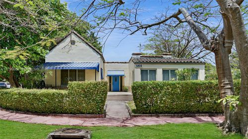 1423 Biarritz Dr, Miami Beach, FL, 33141-3637 | Card Image