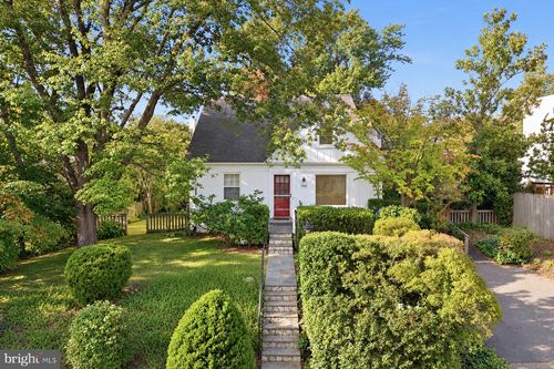 5109 Manning Dr, BETHESDA, MD, 20814-1226 | Card Image
