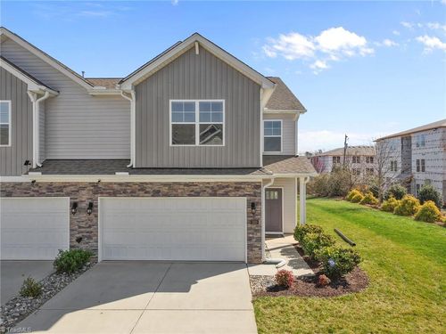 100 Brody Way, Greensboro, NC, 27455-0974 | Card Image