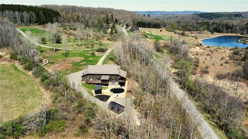 19 Sunset Hill Ln, Wellsboro, PA, 16901-8173 | Card Image