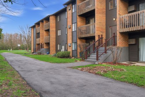 107-621 Virginia Rd, Crystal Lake, IL, 60014-7973 | Card Image