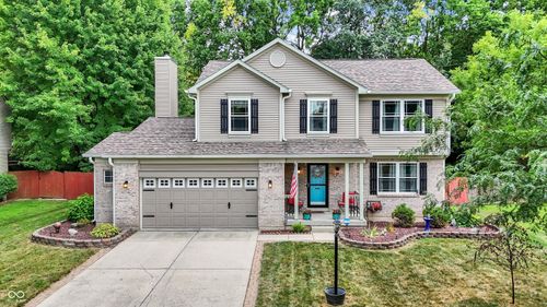 18795 Wimbley Way, Noblesville, IN, 46060-4802 | Card Image