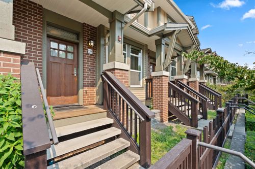 6-5881 Irmin St, Burnaby, BC, V5J0C5 | Card Image