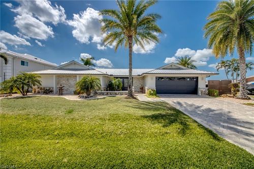 11599 Island Ave, MATLACHA, FL, 33993-9735 | Card Image