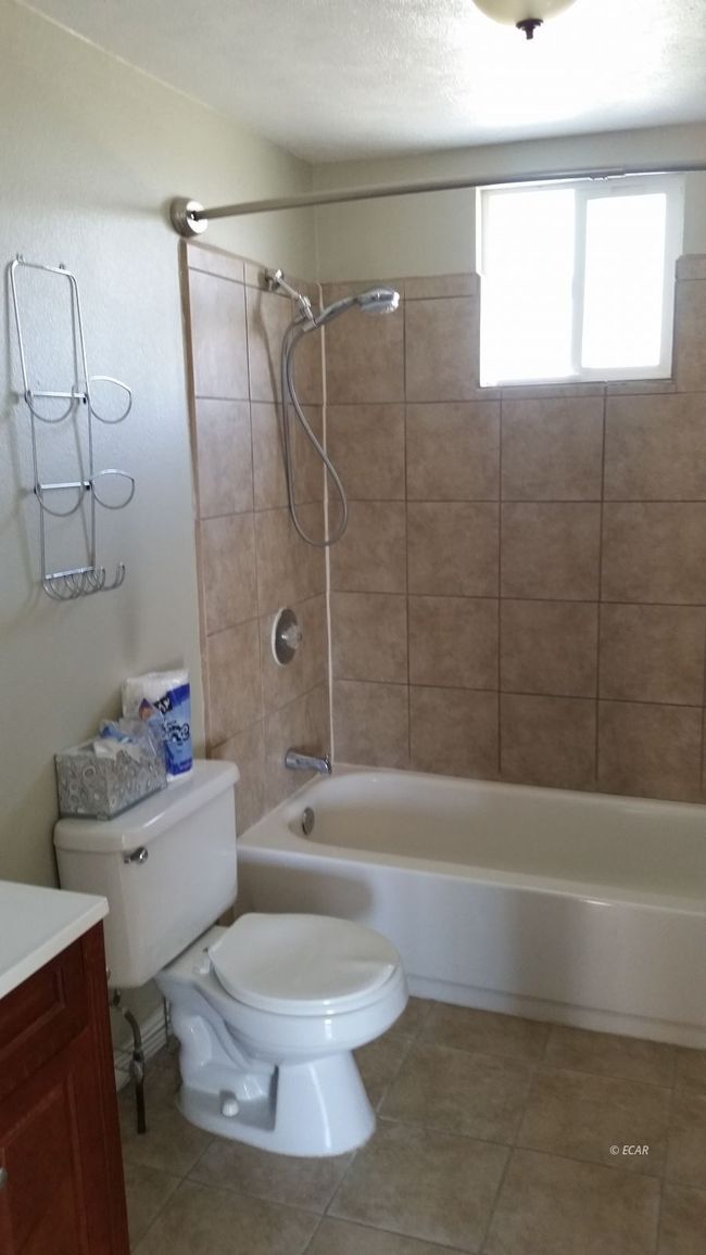 879 Spring Valley Pkwy, House other with 4 bedrooms, 2 bathrooms and null parking in Spring Creek NV | Image 6