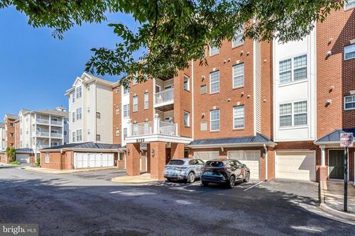 407-9722 Holmes Pl, MANASSAS PARK, VA, 20111-7020 | Card Image