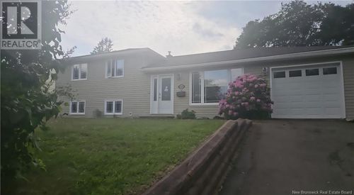 106 Muncey Dr, Riverview, NB, E1B1A7 | Card Image