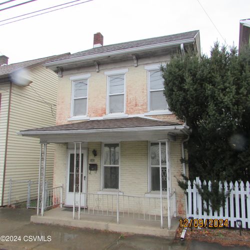 542 Reagan Street, Sunbury, PA, 17801 | Card Image