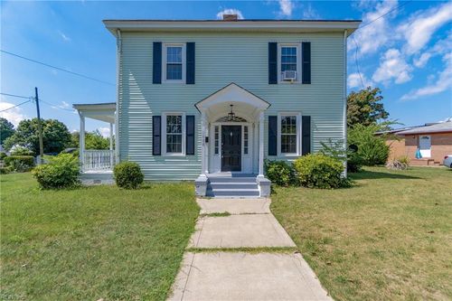 1328 Hampton Dr, Newport News, VA, 23607-5420 | Card Image