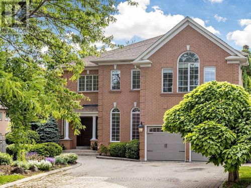 19 Tillingham Keep, Toronto (Clanton Park), ON, M3H6A1 | Card Image