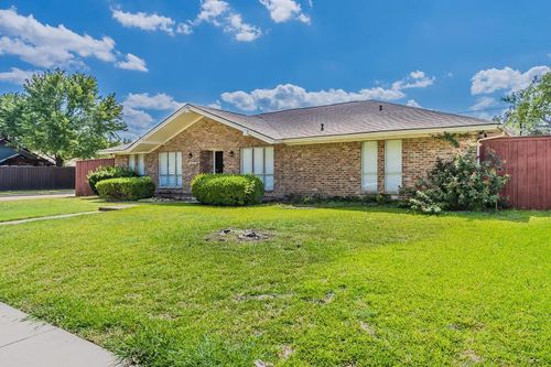2901 Las Palmas Ln, Plano, TX, 75075-2128 | Card Image