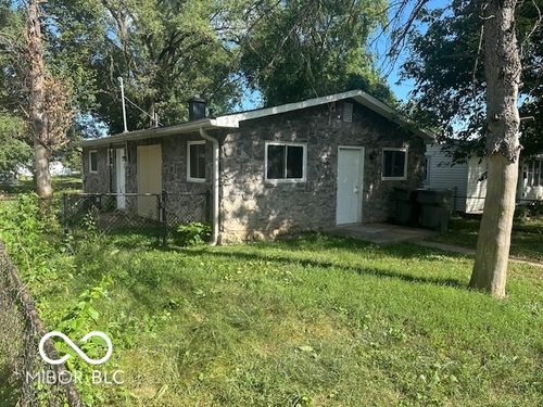 2829 Manlove Ave, Indianapolis, IN, 46218-2613 | Card Image