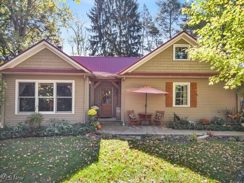 1210 High View Dr, Wadsworth, OH, 44281-9224 | Card Image