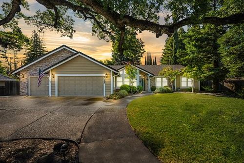 912 El Rancho Ct, Roseville, CA, 95661-5358 | Card Image