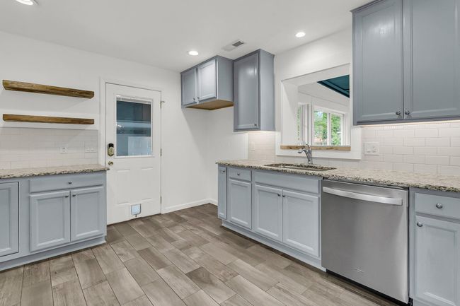 CREM - 108 Williamsburg Ct-13 | Image 10