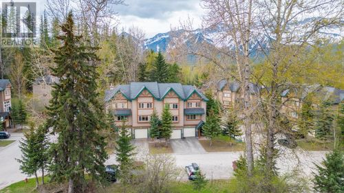 b-3 Creek Pl, Fernie, BC, V0B1M4 | Card Image
