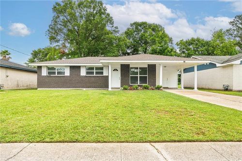 210 Mockingbird Ln, Slidell, LA, 70458-1628 | Card Image