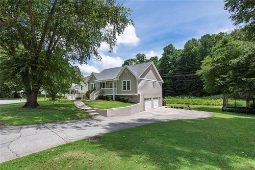 3622 Winding Trail Dr, Douglasville, GA, 30135-7218 | Card Image
